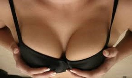 Le tette non ballano su e giù, descrivono un otto