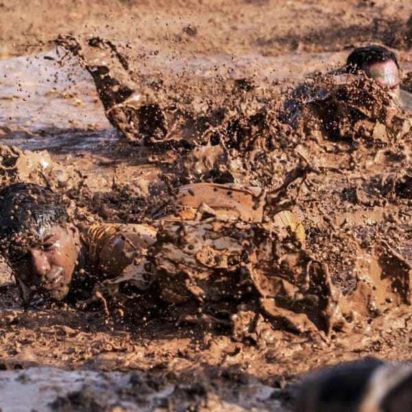 Diga crollata in Brasile, 200 dispersi