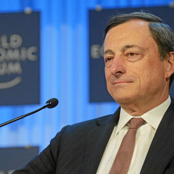 Proteste contro la Bce. Draghi: “capisco i manifestanti”
