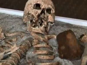 Archeologia: riemergono gli scheletri di antichi "vampiri" e "streghe"