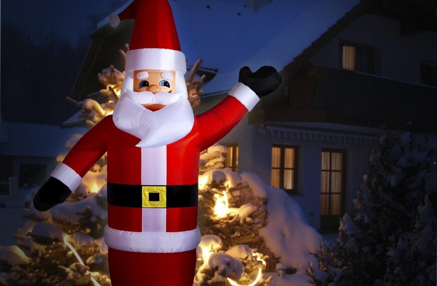 Un Babbo Natale autogonfiabile di 3