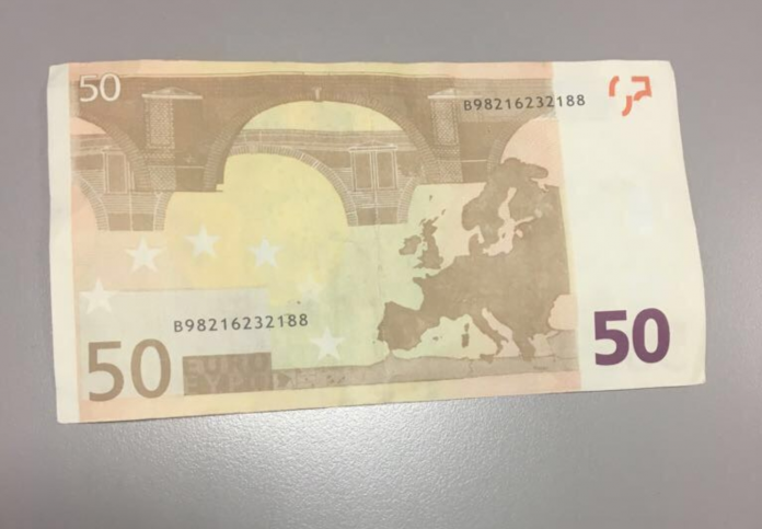 Taranto - Attenzione alle banconote false (Foto)