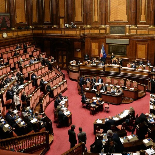 Violenza sulle donne: il codice rosso è legge