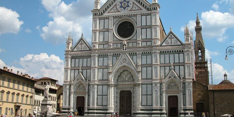 Firenze: cade capitello nella Basilica di Santa Croce; c'è una vittima