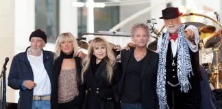Lindsey Buckingham ha lasciato i Fleetwood Mac