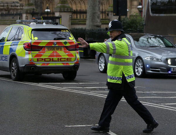 Londra: litigio a colpi di coltello nella sede della Sony