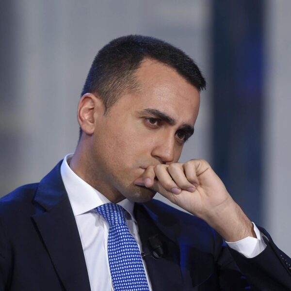Di Maio avverte Conte