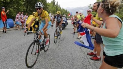 Ciclismo: Il polacco Rafal Majka ha vinto il tour del Tourmalet