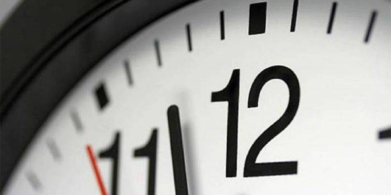 In Turchia infuria la domanda: "che ore sono?"