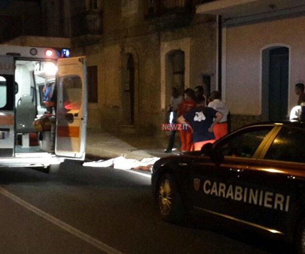 Tragedia a Salerno; madre si suicidia dopo aver trovato la figlia morta sul letto
