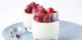 Panna cotta: più leggera grazie allo yogurt
