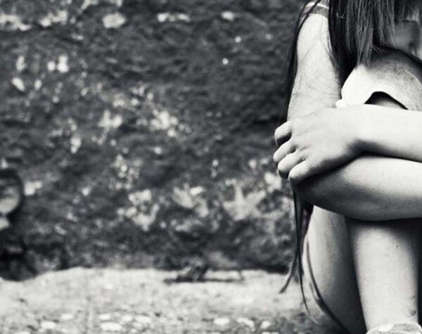 Ragazza di Chernobyl abusata e truffata