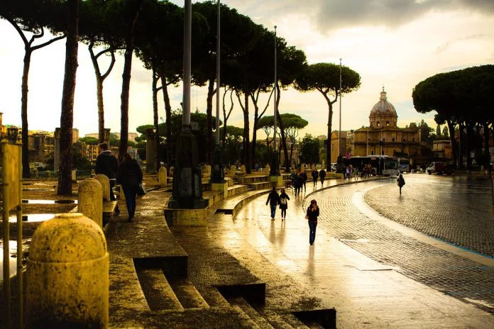 Roma: allagamenti e disagi causa nubifragio