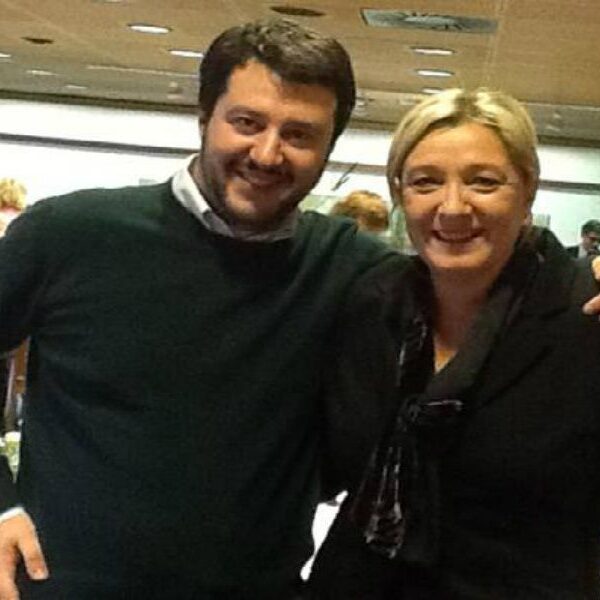 Pochi alleati: niente eurogruppo per la coppia Le Pen-Salvini