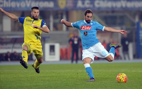 Soccer: serie A, Chievo Verona-Napoli