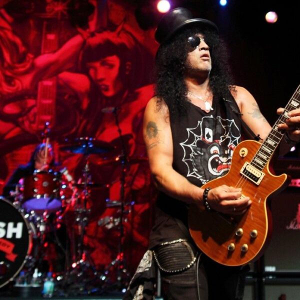 Slash: musica da "brivido" per un parco a tema