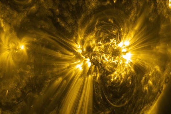 Massiccia tempesta solare colpirà la Terra:  Ecco di cosa si tratta