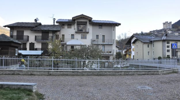 Aosta; madre uccide i figli e si suicida