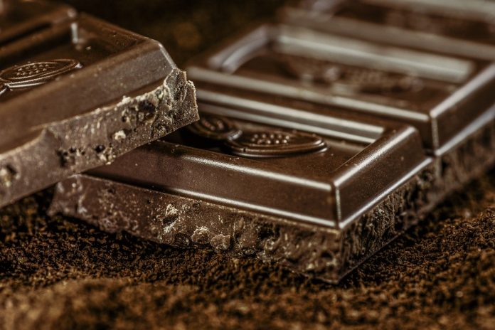 Ansia e stress si combattono con il cioccolato fondente