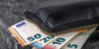 Limite dei contanti a 2.000 euro dal 1 luglio: critiche al denaro elettronico