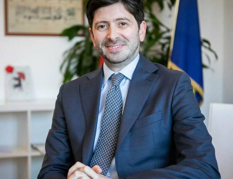 Speranza: “Verso un’estate con meno restrizioni”