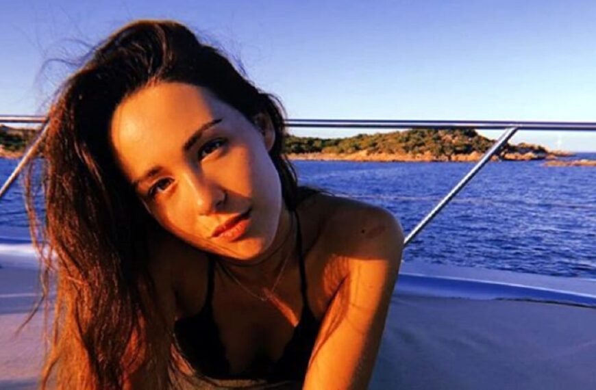 Aurora Ramazzotti, prima reazione social al gossip sulla gravidanza