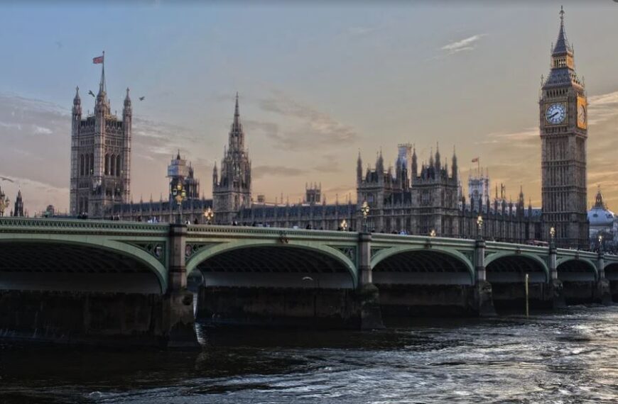 L’attesa Brexit e le reazioni delle borse internazionali