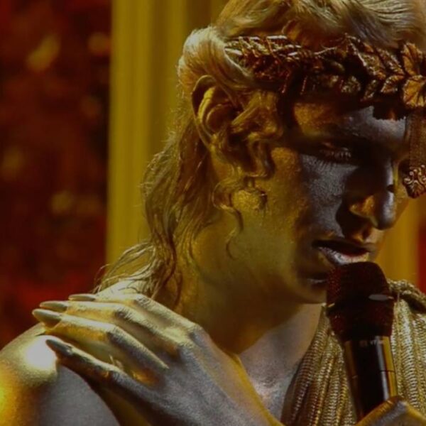 Sanremo 2021, Achille Lauro e il ritratto di&hellip;