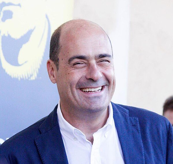 Zingaretti annuncia le dimissioni da segretario PD: motivazioni e reazioni