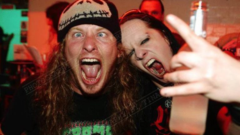 Morto Joey Jordison, ex batterista degli Slipknot ...