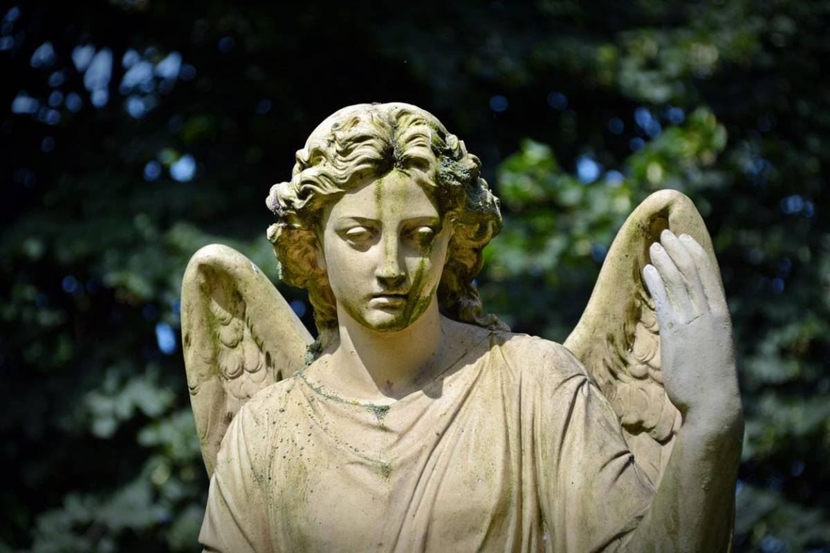 Perché Dio ha creato gli angeli e i demoni? Le origini del bene e del male