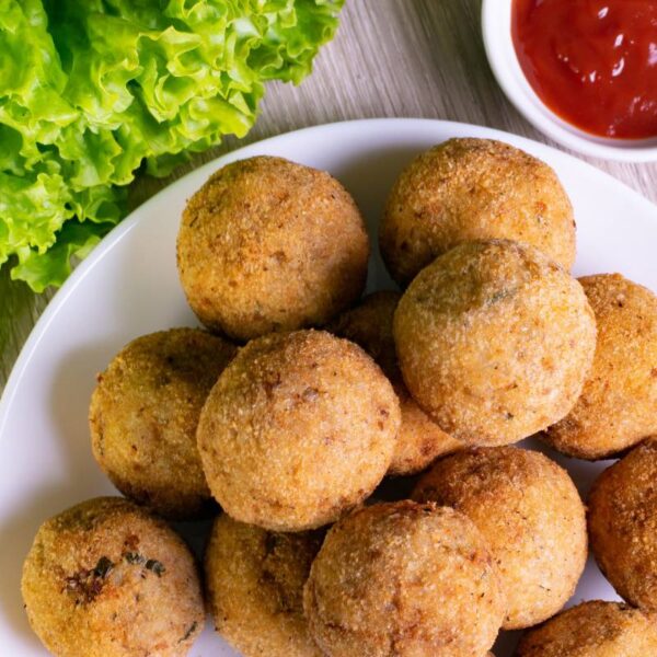 Polpette di gamberi nella friggitrice ad aria