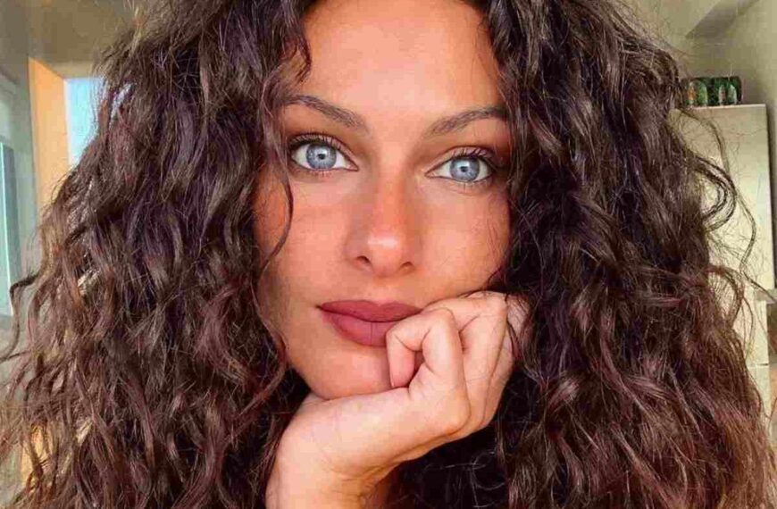 Paola Turani, ecco come sta dopo il parto: “Instagram verità” FOTO