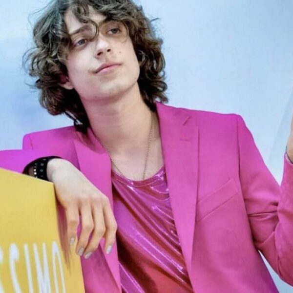 Sangiovanni rinvia il tour: la delusione dei fans