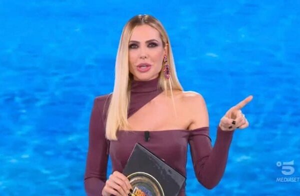 Isola dei Famosi 2022, Vaporidis favorito dal pubblico:&hellip;