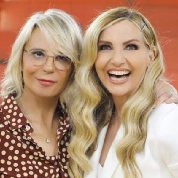 Lorella Cuccarini scrive a Maria de Filippi: “La&hellip;