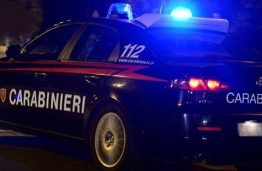 Teramo, ricatto all'amante: '20mila euro o dico tutto a tua moglie'