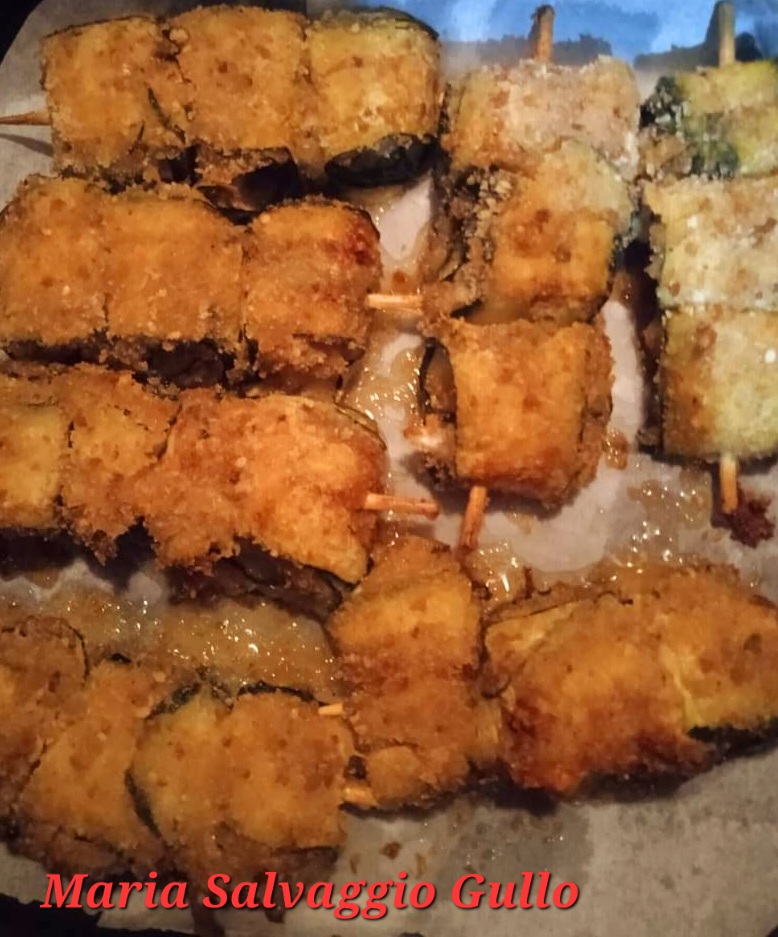 Involtini di zucchine in friggitrice ad aria, con un ripieno speciale ...