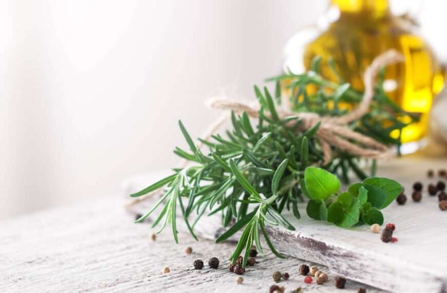 Tre semplici metodi per essiccare le erbe aromatiche