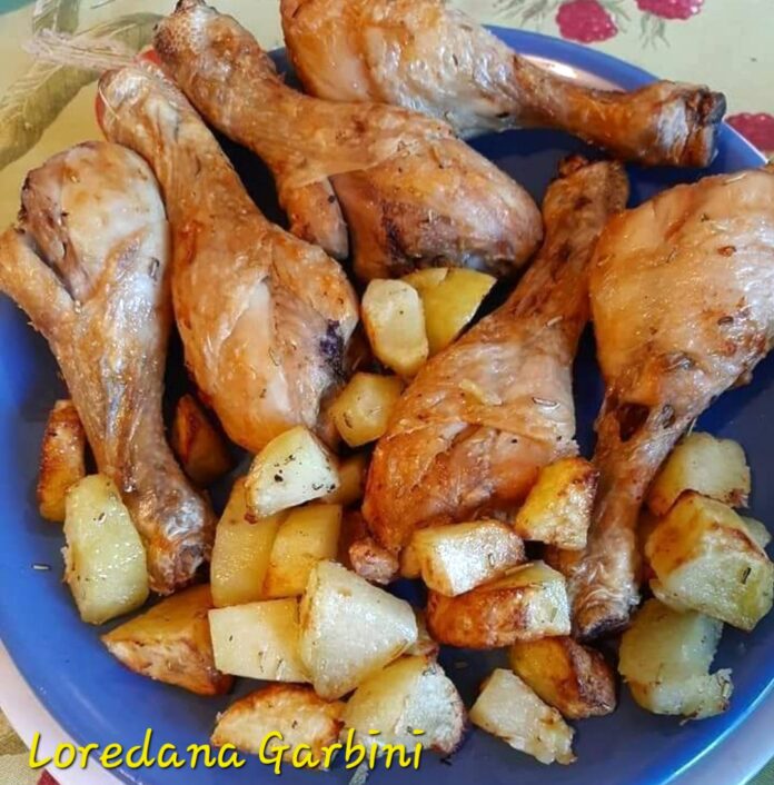 Cosce di pollo con patate in friggitrice ad aria