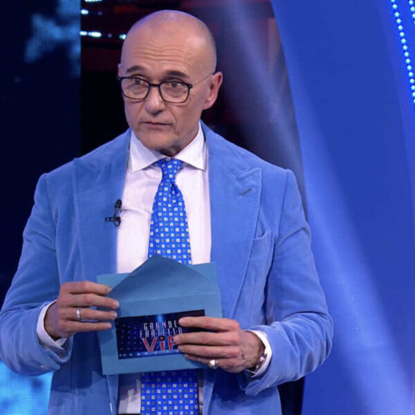 GFVIP8, Mediaset ha deciso: cambia tutto!