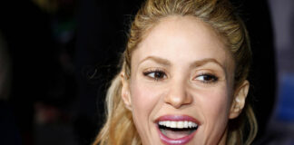 Shakira brano anacrostico