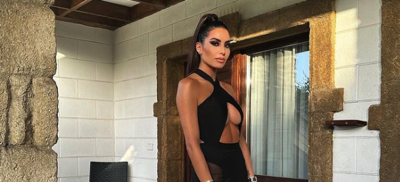 Elisabetta Gregoraci ritorno in tv: “ogni tanto sbircio il telefono di… “