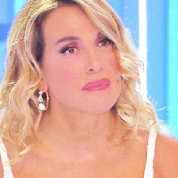Barbara D’Urso sfogo al vetriolo contro Mediaset: “Mi&hellip;