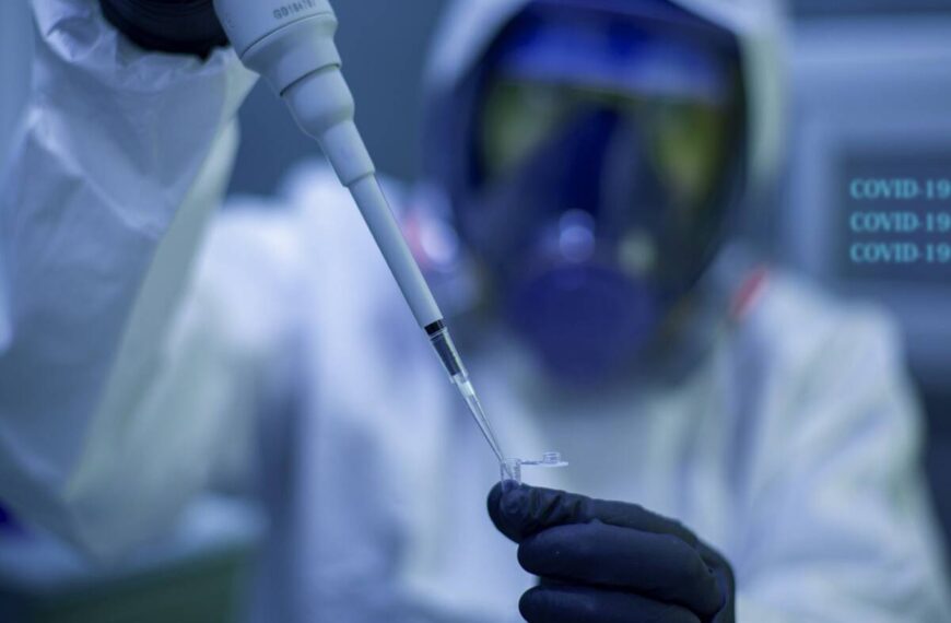 Negli Stati Uniti e in Gran Bretagna, nuovi vaccini contro Pirola e altre varianti