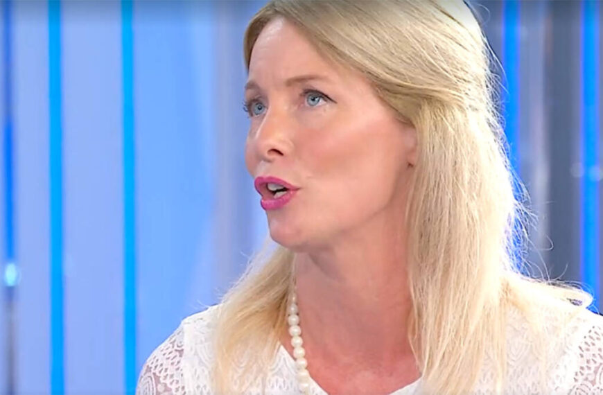 Flavia Vento: “Ho visto la Madonna!” La reazione di Mara Venier